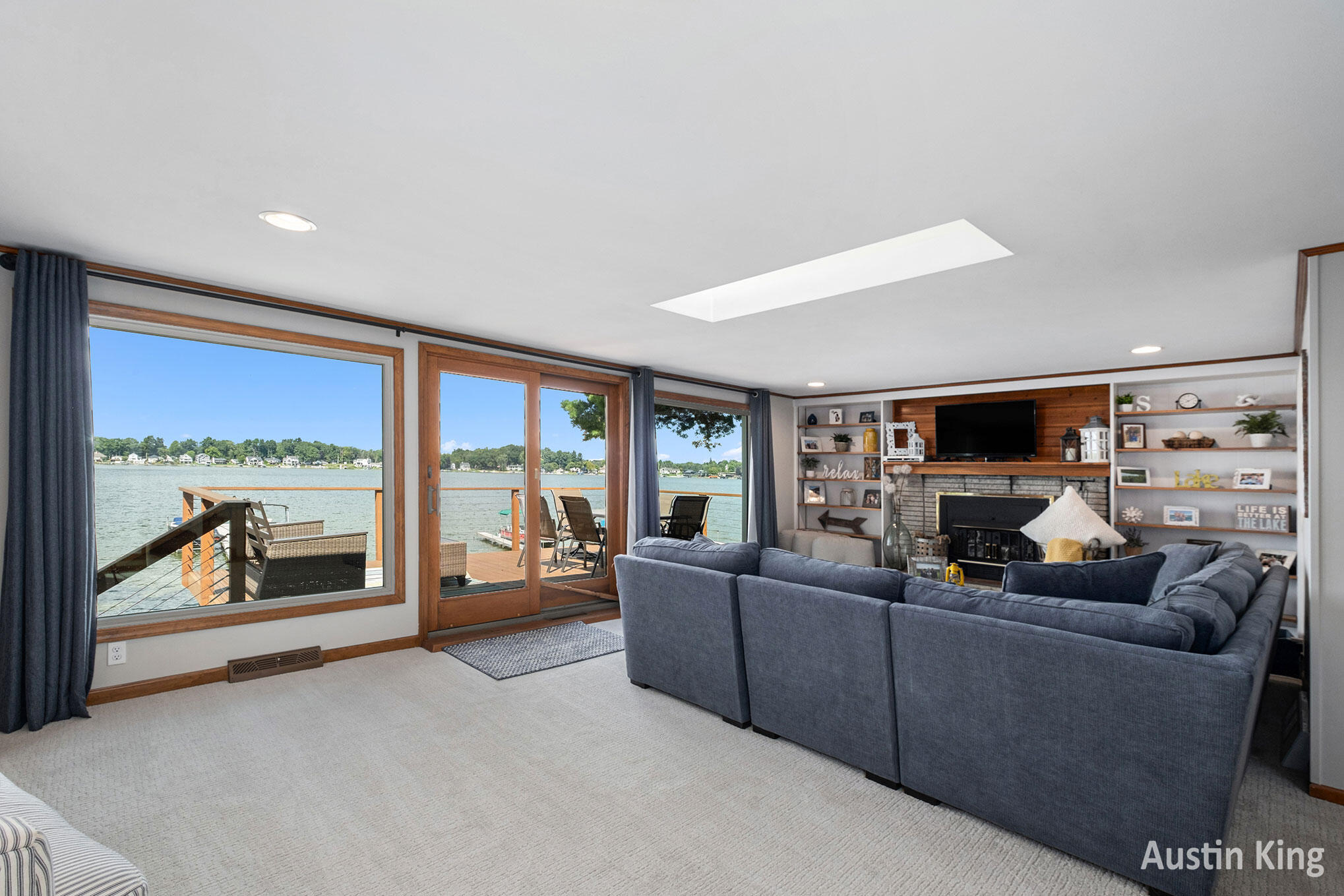 Rockford, Michigan 49341, United States, 4 Bedrooms Bedrooms, ,1 BathroomBathrooms,Residential,Active,199942