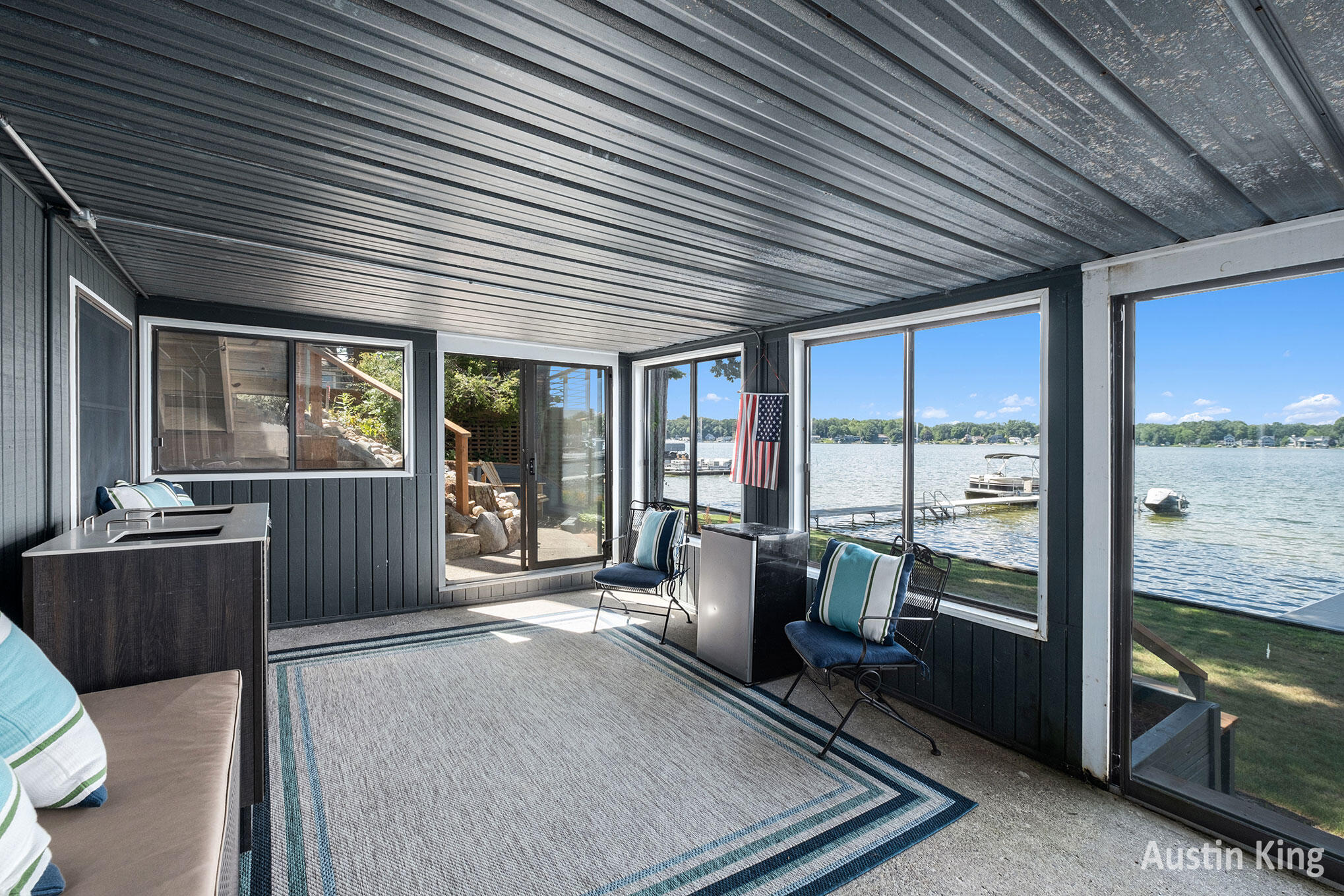 Rockford, Michigan 49341, United States, 4 Bedrooms Bedrooms, ,1 BathroomBathrooms,Residential,Active,199942