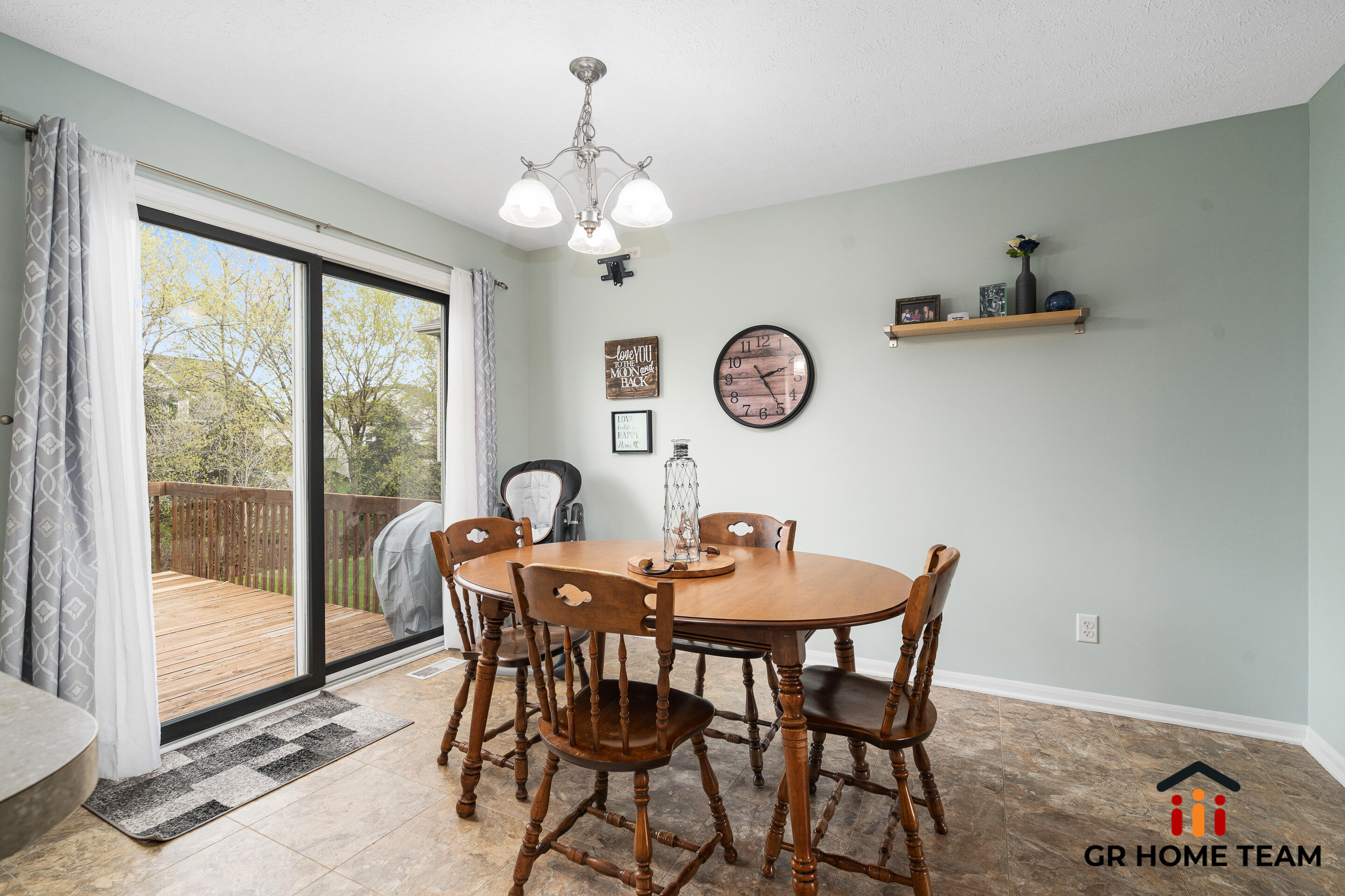 Photo 6 of 41 of 9005 Lenter Drive SE house