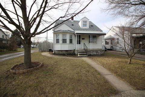 MLS: 25019311