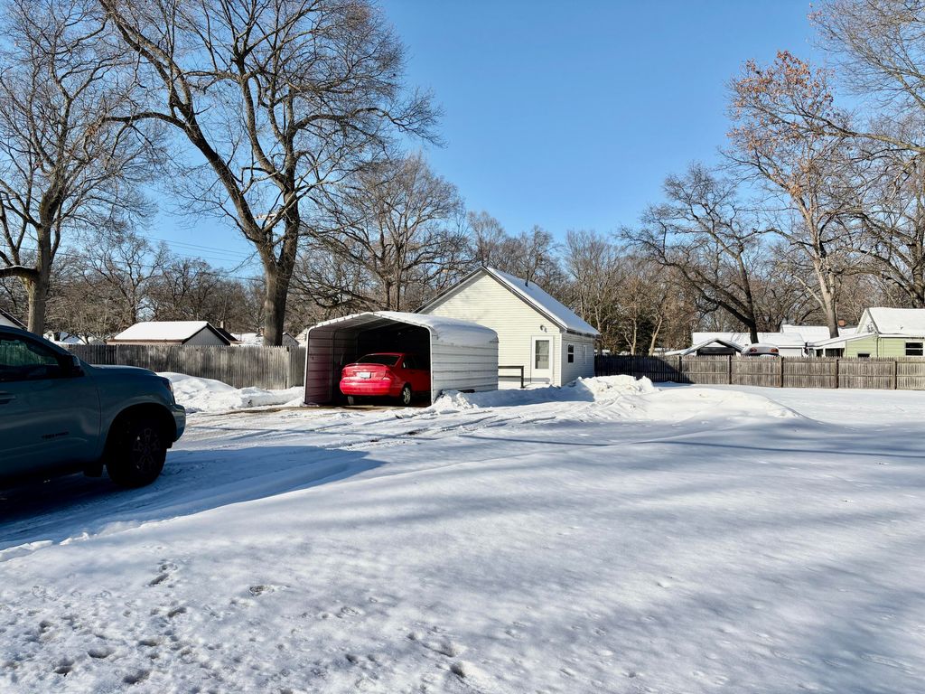 Photo of 2973 Valk Street, Norton Shores, MI 49444 (MLS # 26005283)