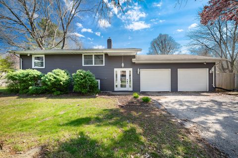 606 Lonesome Pine Trail, St. Joseph, MI 49085 - MLS#: 25017998