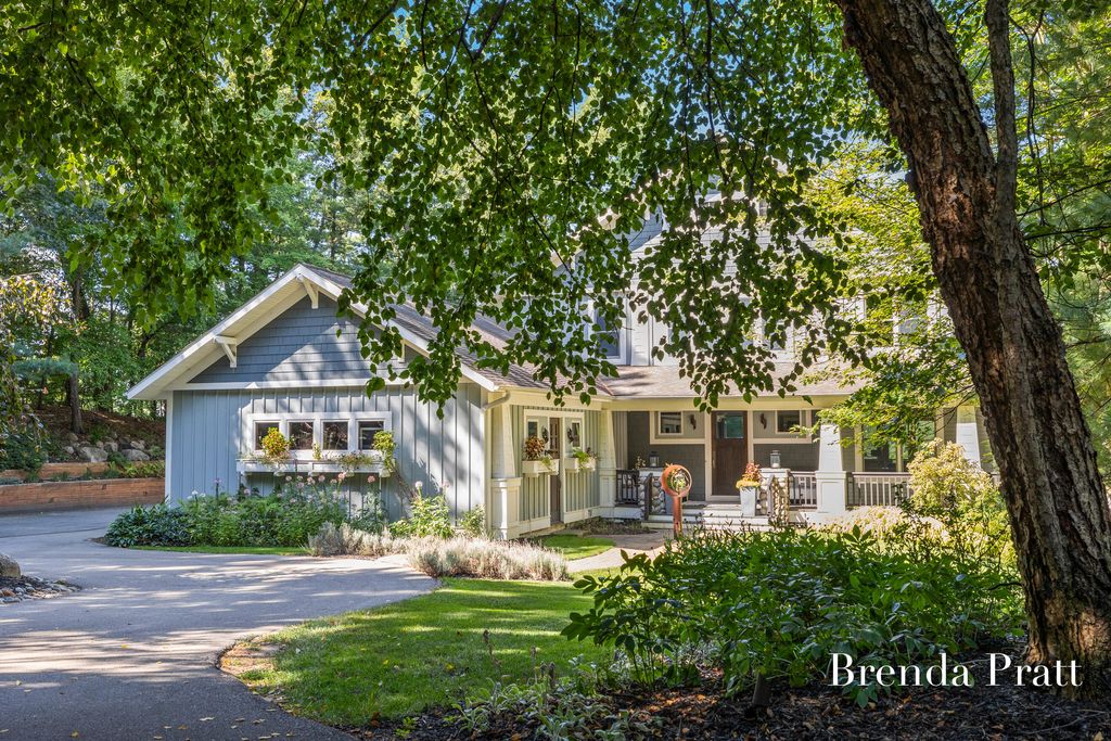 Photo of 2100 Timber Point Drive SE, Ada, MI 49301 (MLS # 25021979)