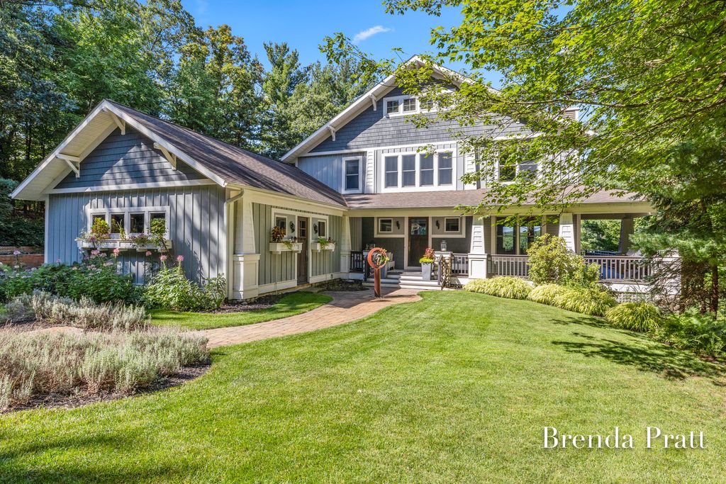 Photo of 2100 Timber Point Drive SE, Ada, MI 49301 (MLS # 25021979)