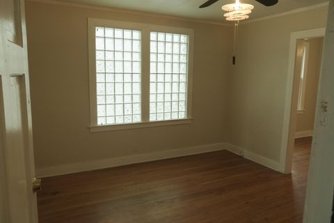 Photo of 831 Ashland Street #831, Detroit, MI 48215 (MLS # 26008869)