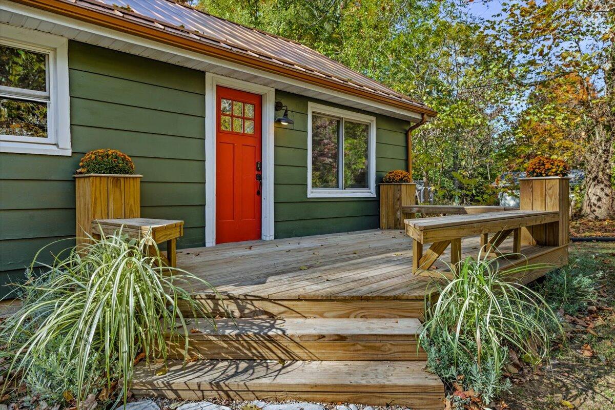 12980 Crestview Drive