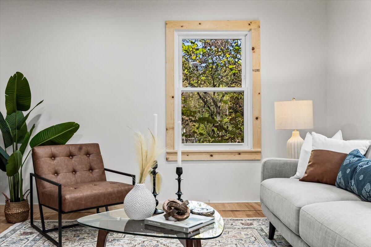 12980 Crestview Drive