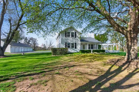 Photo of 6231 Moon Lake Road, Jackson, MI 49201 (MLS # 26016995)