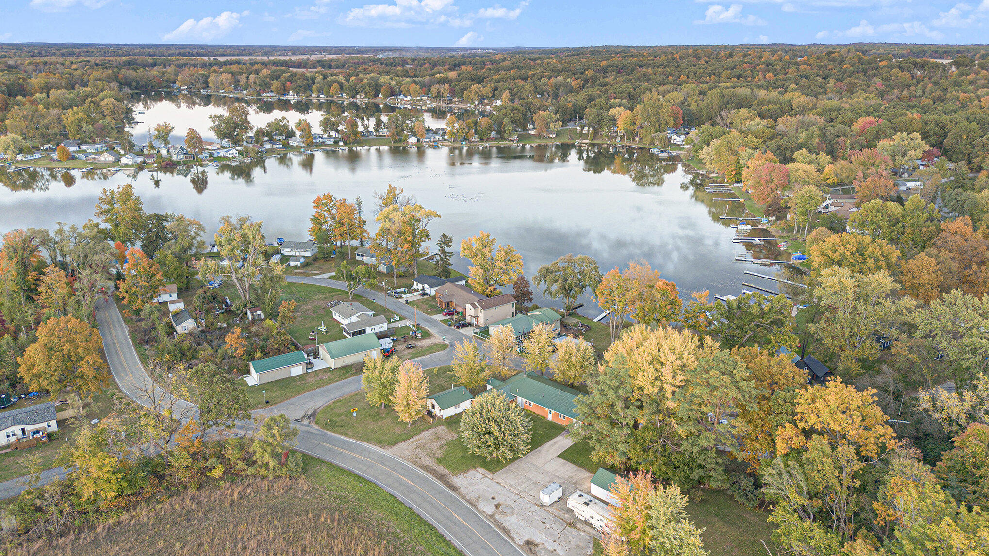 53027 Twin Lakes Road