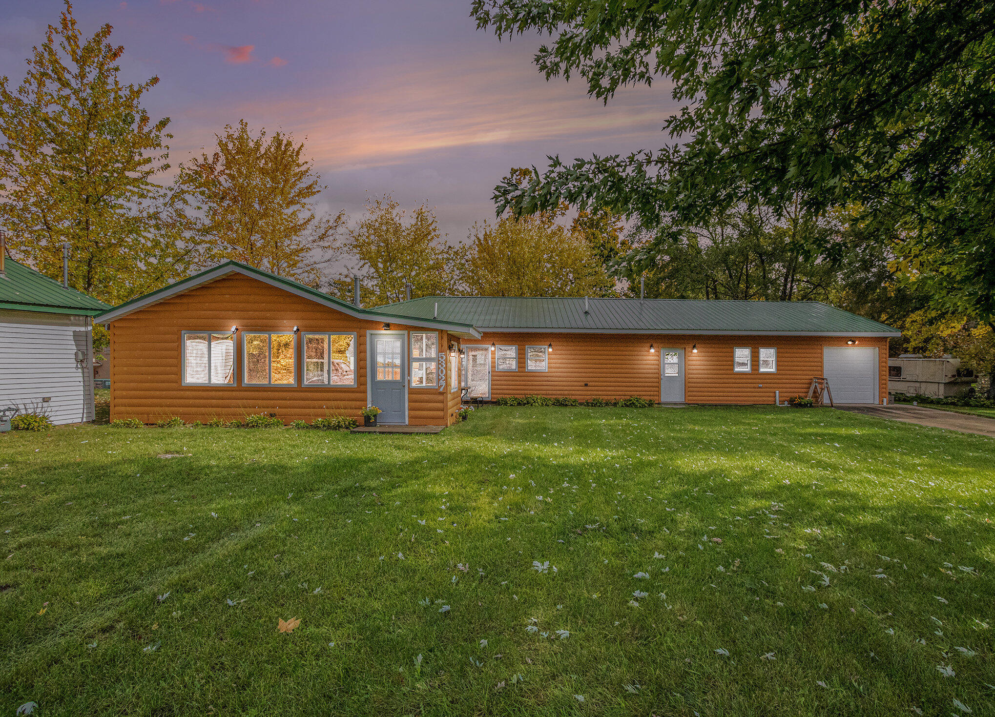 53027 Twin Lakes Road