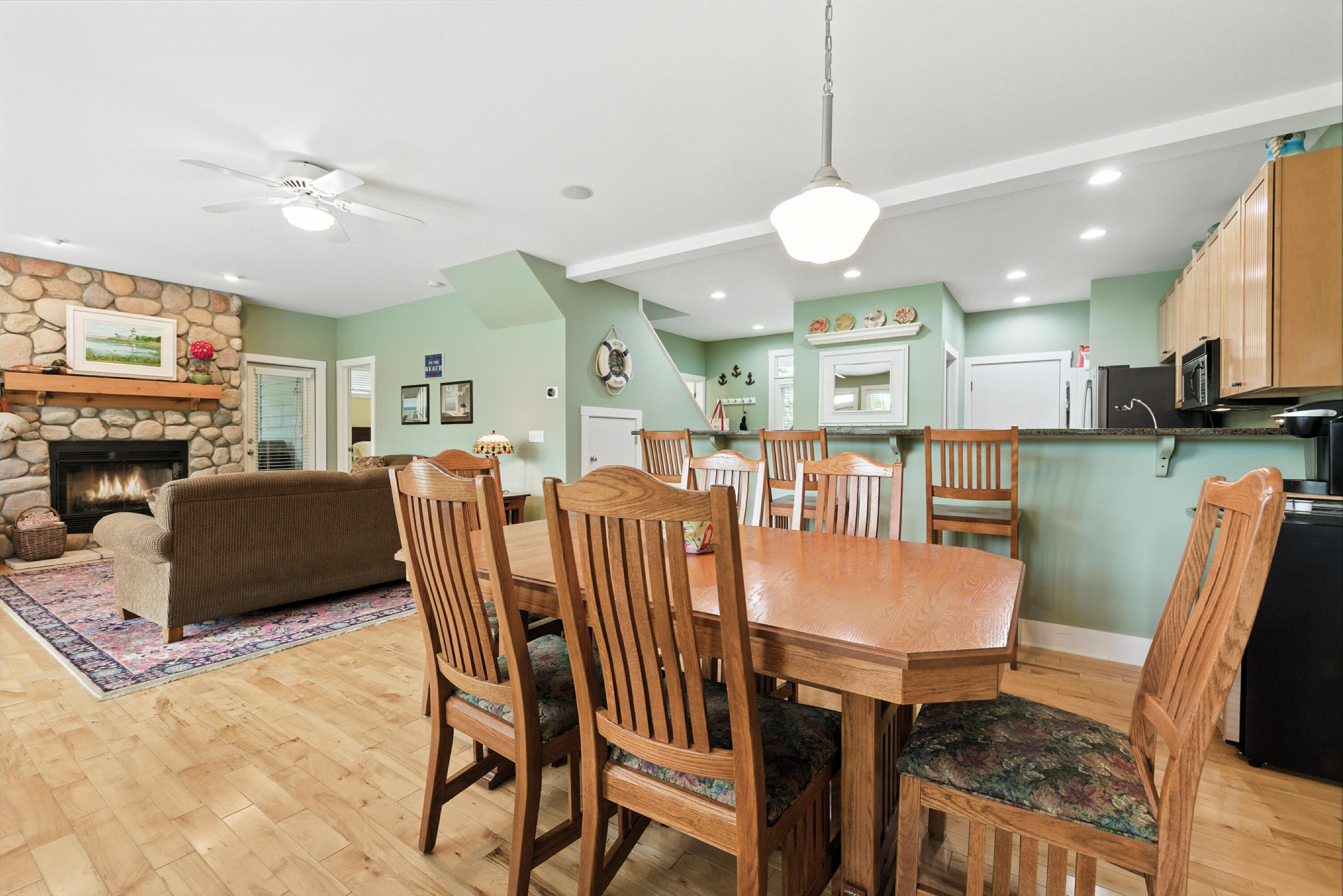 New Buffalo, Michigan 49117, United States, 3 Bedrooms Bedrooms, ,3 BathroomsBathrooms,Residential,Active,160555