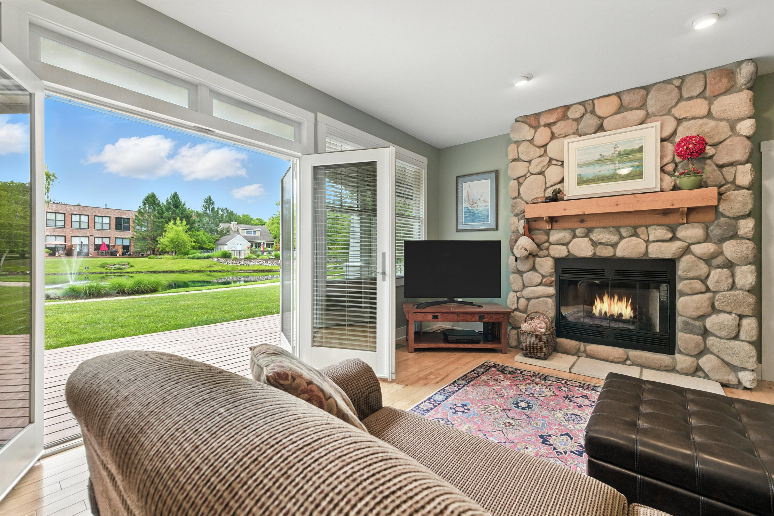 New Buffalo, Michigan 49117, United States, 3 Bedrooms Bedrooms, ,3 BathroomsBathrooms,Residential,Active,160555