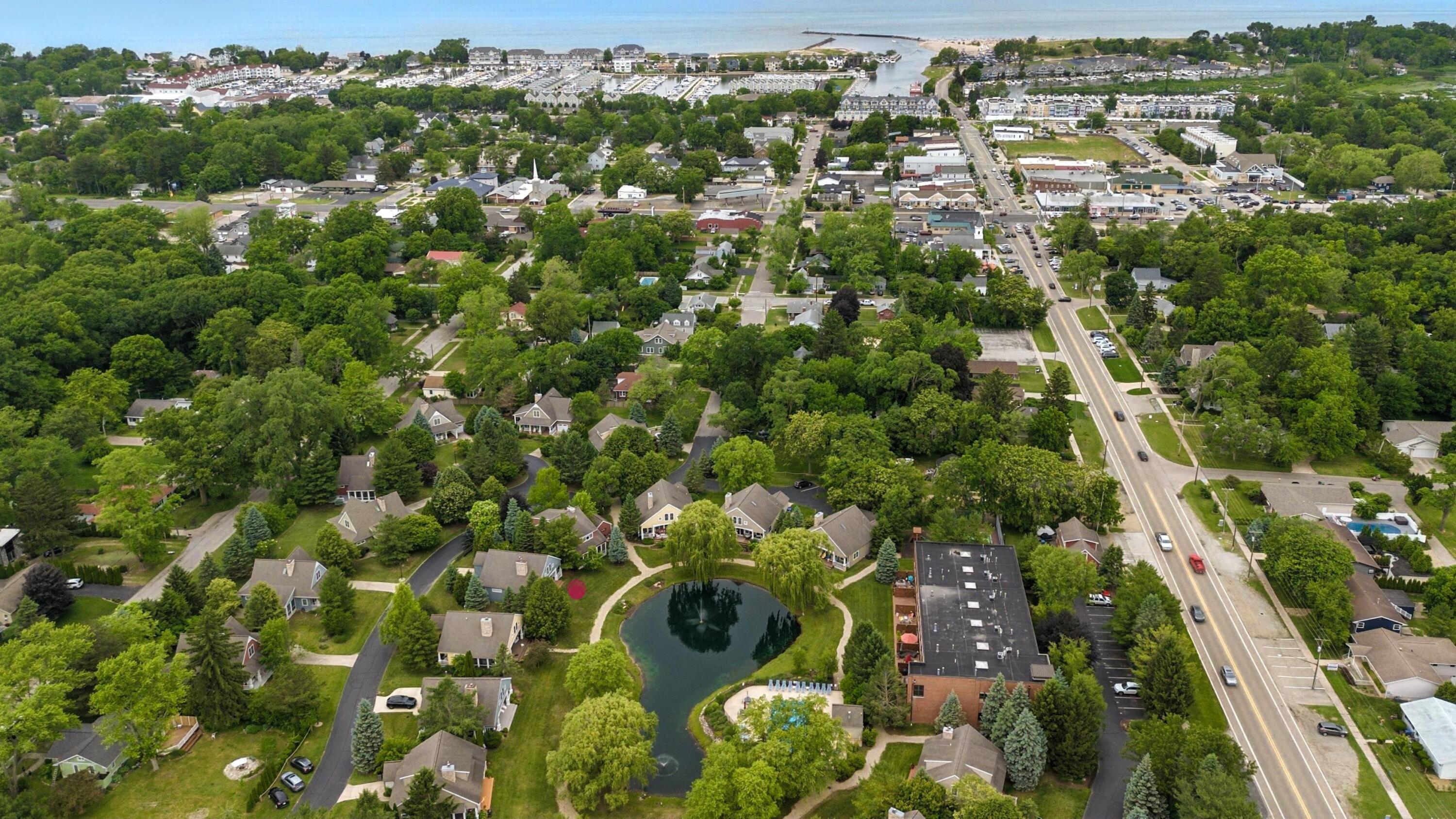 New Buffalo, Michigan 49117, United States, 3 Bedrooms Bedrooms, ,3 BathroomsBathrooms,Residential,Active,160555