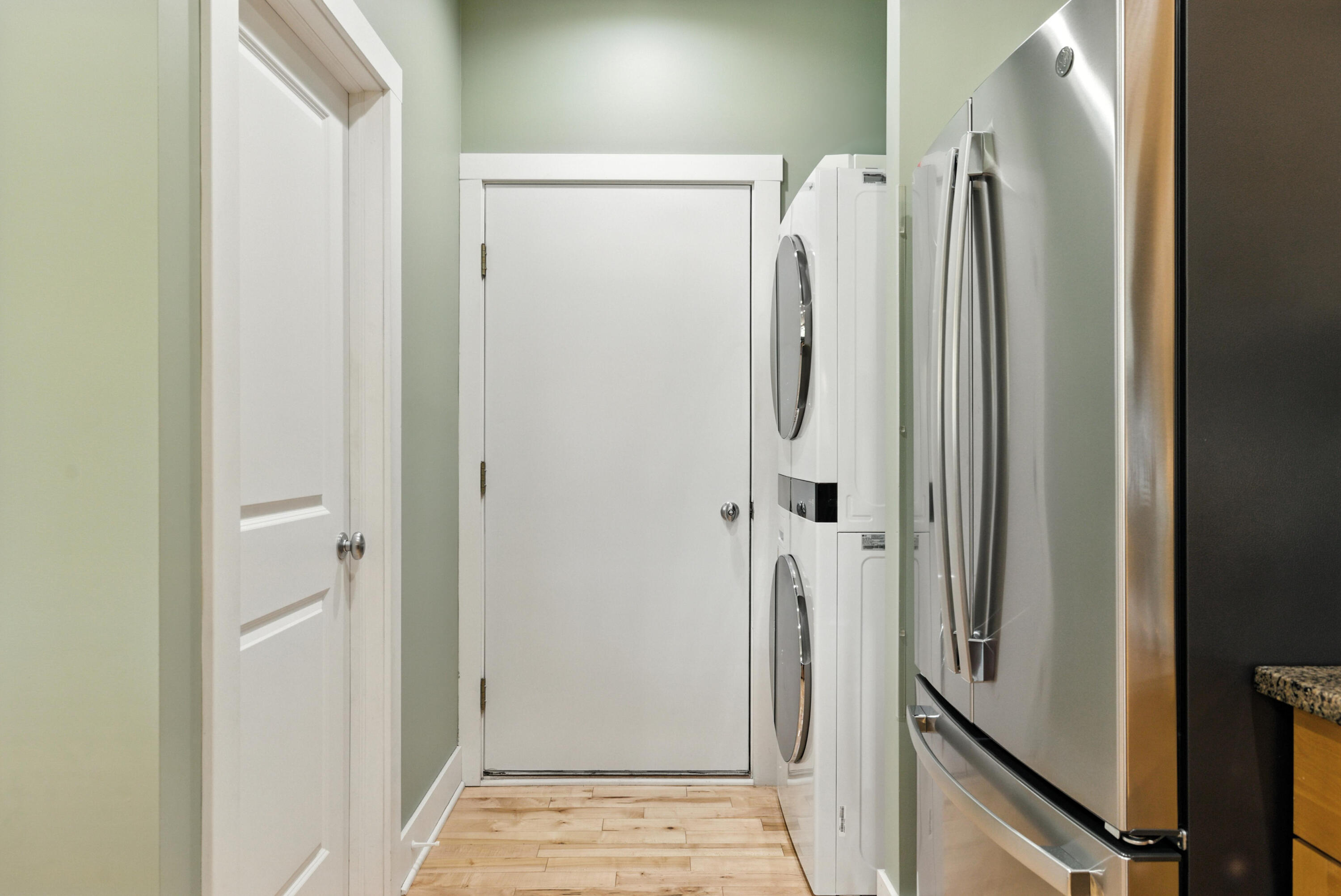 New Buffalo, Michigan 49117, United States, 3 Bedrooms Bedrooms, ,3 BathroomsBathrooms,Residential,Active,160555