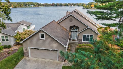 7988 Island Court Canadian Lakes MI 49346