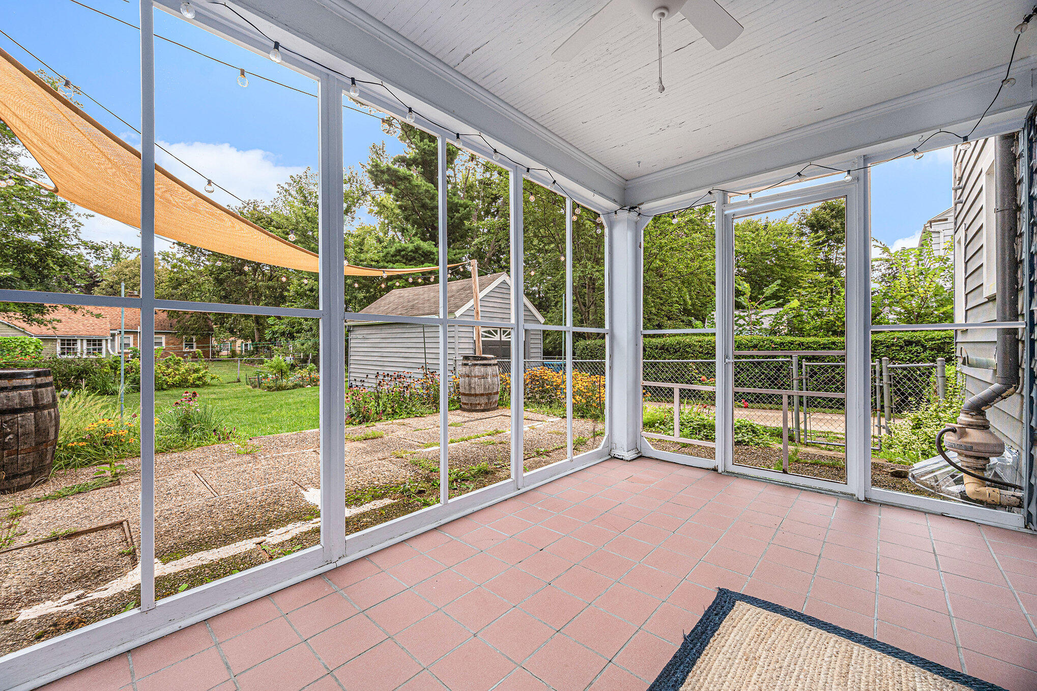 Kalamazoo, Michigan 49001, United States, 3 Bedrooms Bedrooms, ,2 BathroomsBathrooms,Residential,Active,195022