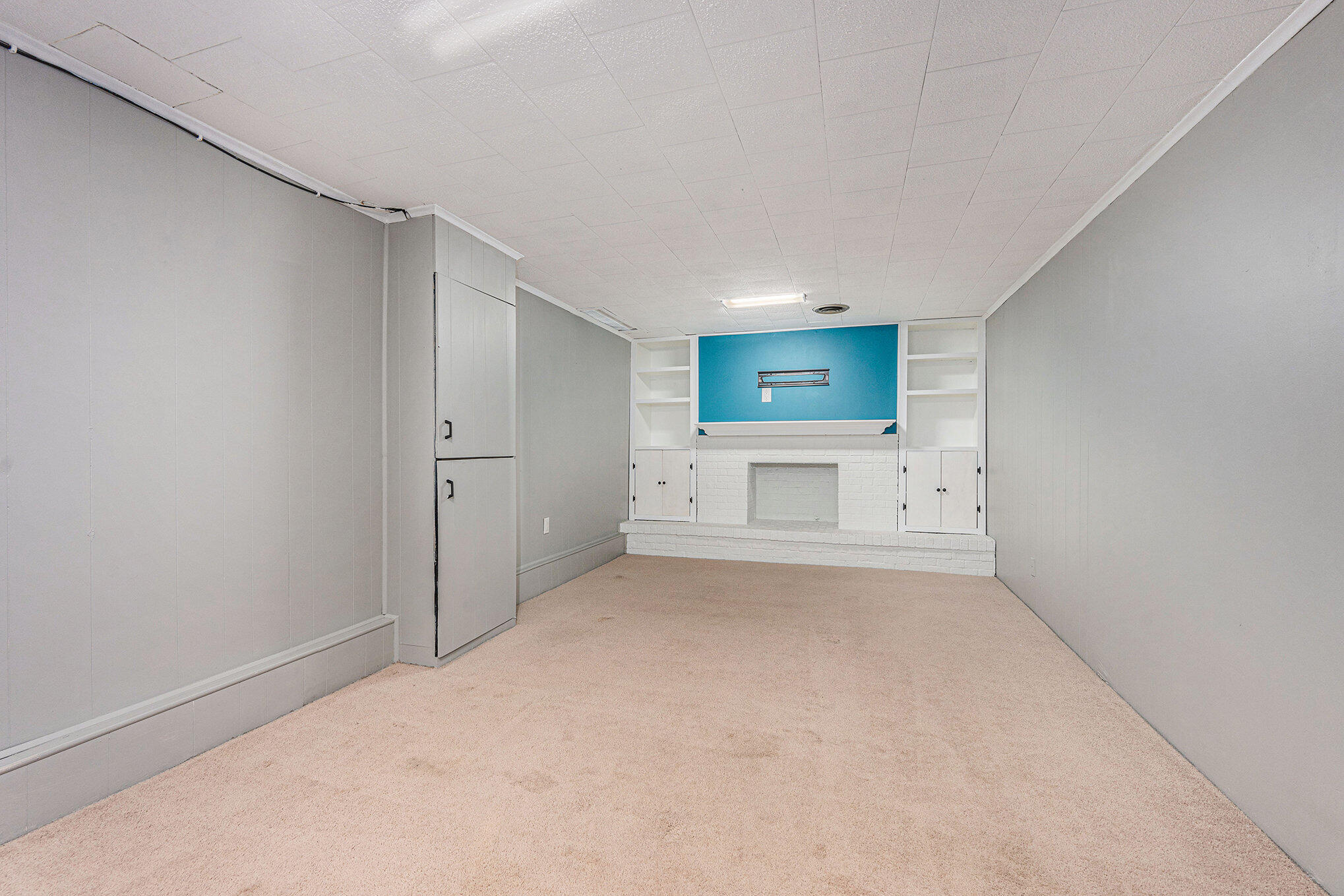 Kalamazoo, Michigan 49001, United States, 3 Bedrooms Bedrooms, ,2 BathroomsBathrooms,Residential,Active,195022