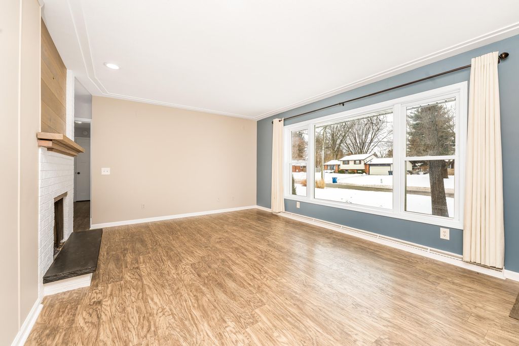 Photo of 2657 Thayer Avenue, Kalamazoo, MI 49004 (MLS # 26005144)