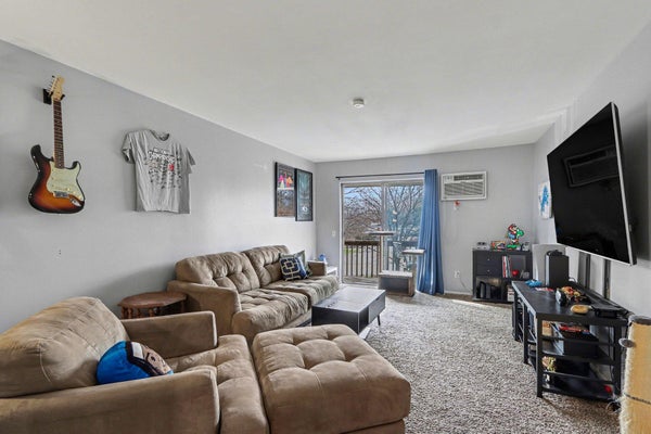 626 LYNN AVE, KALAMAZOO, MI 49008 - Image a017d5f6dd503a7ffaba3507b1c97cae/971037048