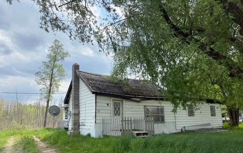 Photo of 2451 US Highway 10, Sears, MI 49679 (MLS # 25022293)