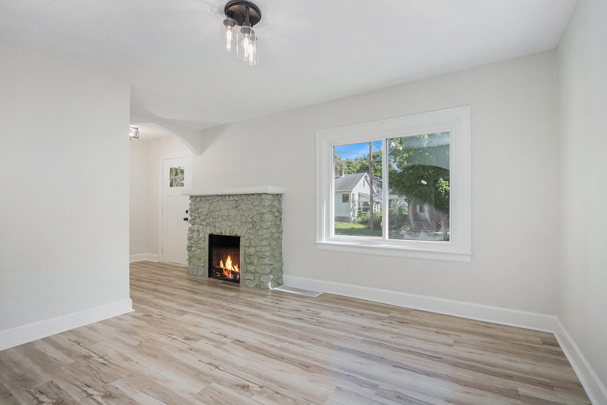 411 Hickory Street