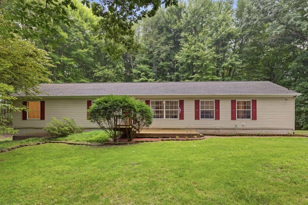 10641 COOPERSFIELD RD, CHELSEA, MI 48118 - Image a0fb8d6e59127cacea4e5b77fcd49400/2365967095