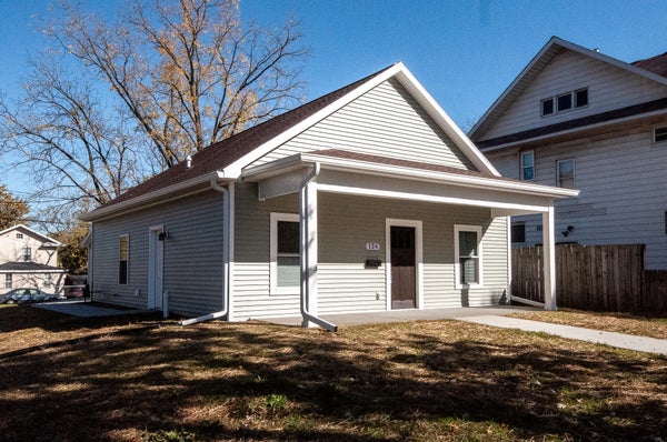126 GREENWOOD AVENUE, BATTLE CREEK, MI 49037 - Image a112aafb3ed6dc44c78d7c24b6e88db5/1091768