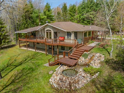 Photo of 15021 Holly Drive, Thompsonville, MI 49683 (MLS # 26021260)