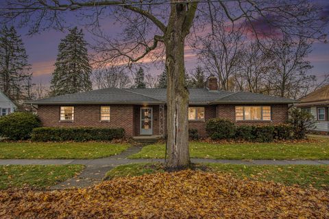 Photo of 104 Mechanic Street, Sturgis, MI 49091 (MLS # 25059942)