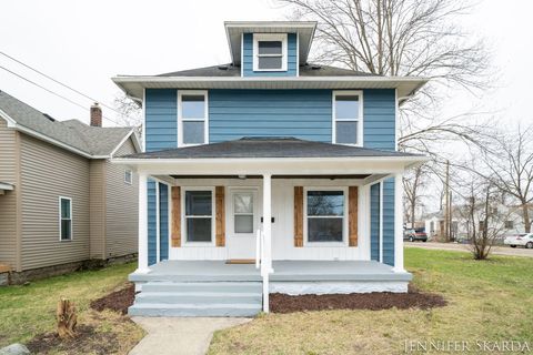Photo of 34 La Belle Street SE, Grand Rapids, MI 49507 (MLS # 26013264)