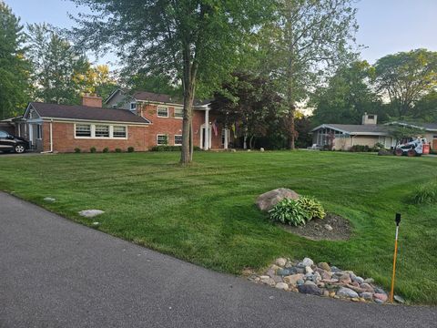 45189 Mayo Drive Northville MI 48167