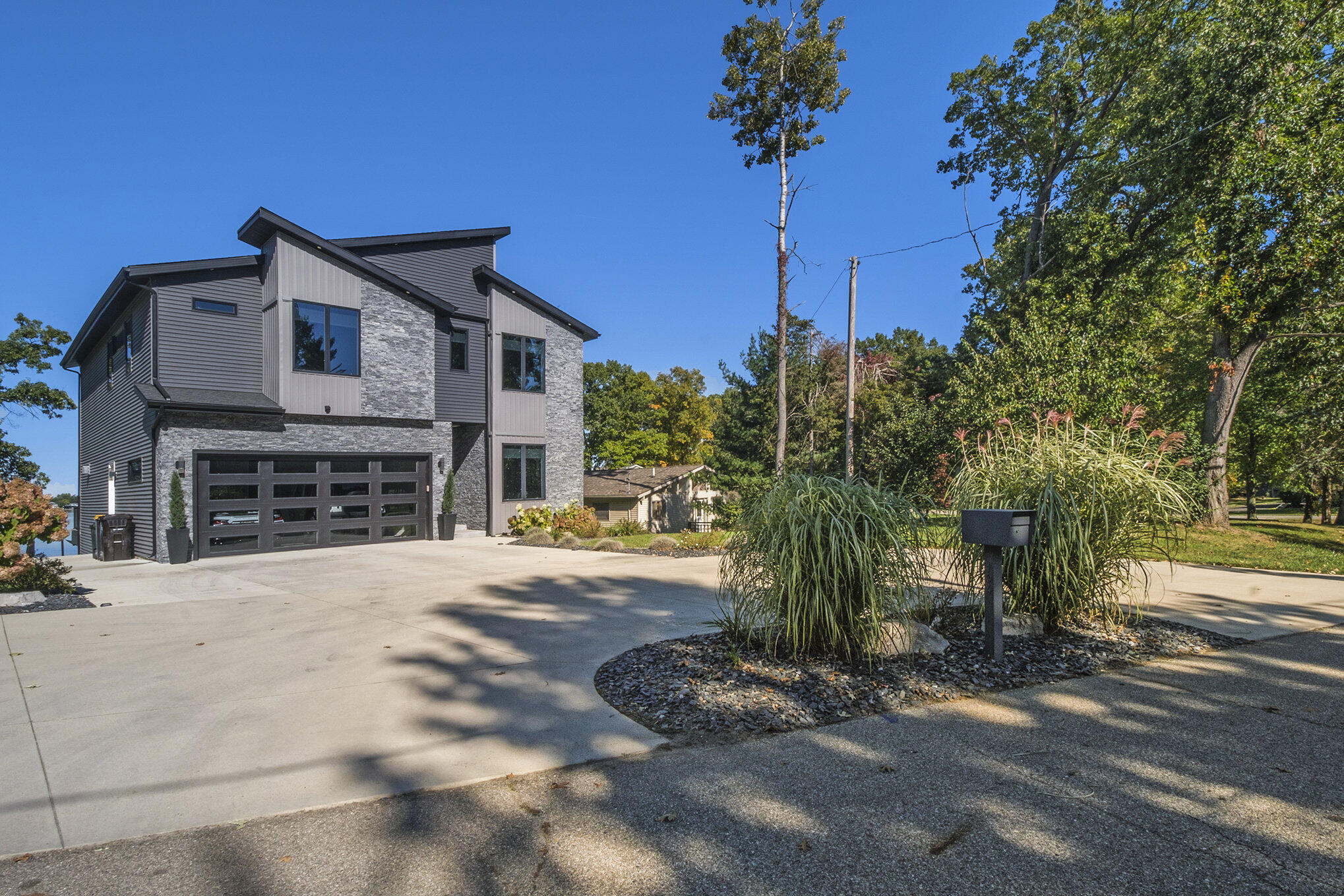 104 Highview Court