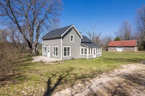 Photo of 11875 Milarch Road, Bear Lake, MI 49614 (MLS # 26017724)