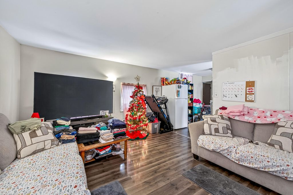 Photo of 3133 Sanford Street, Muskegon, MI 49444 (MLS # 25062524)