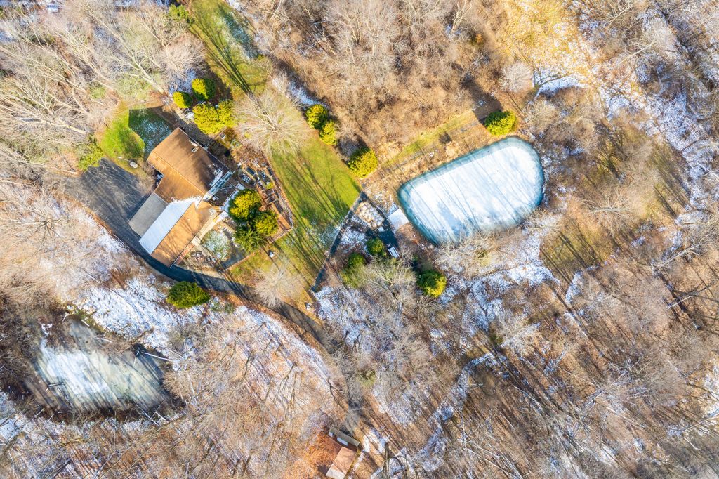 Photo of 10816 E XY Avenue, Vicksburg, MI 49097 (MLS # 26002833)