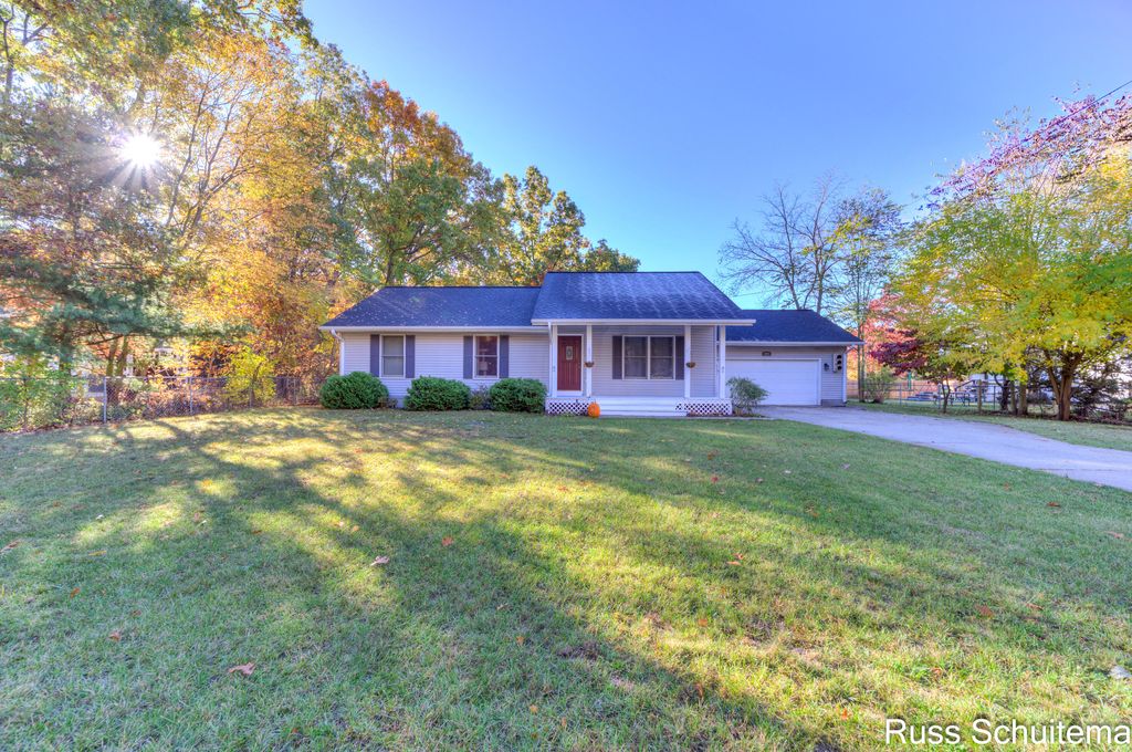 Photo of 1291 Logan Road, Muskegon, MI 49445 (MLS # 25055342)