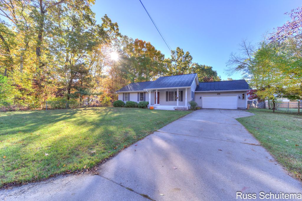 Photo of 1291 Logan Road, Muskegon, MI 49445 (MLS # 25055342)