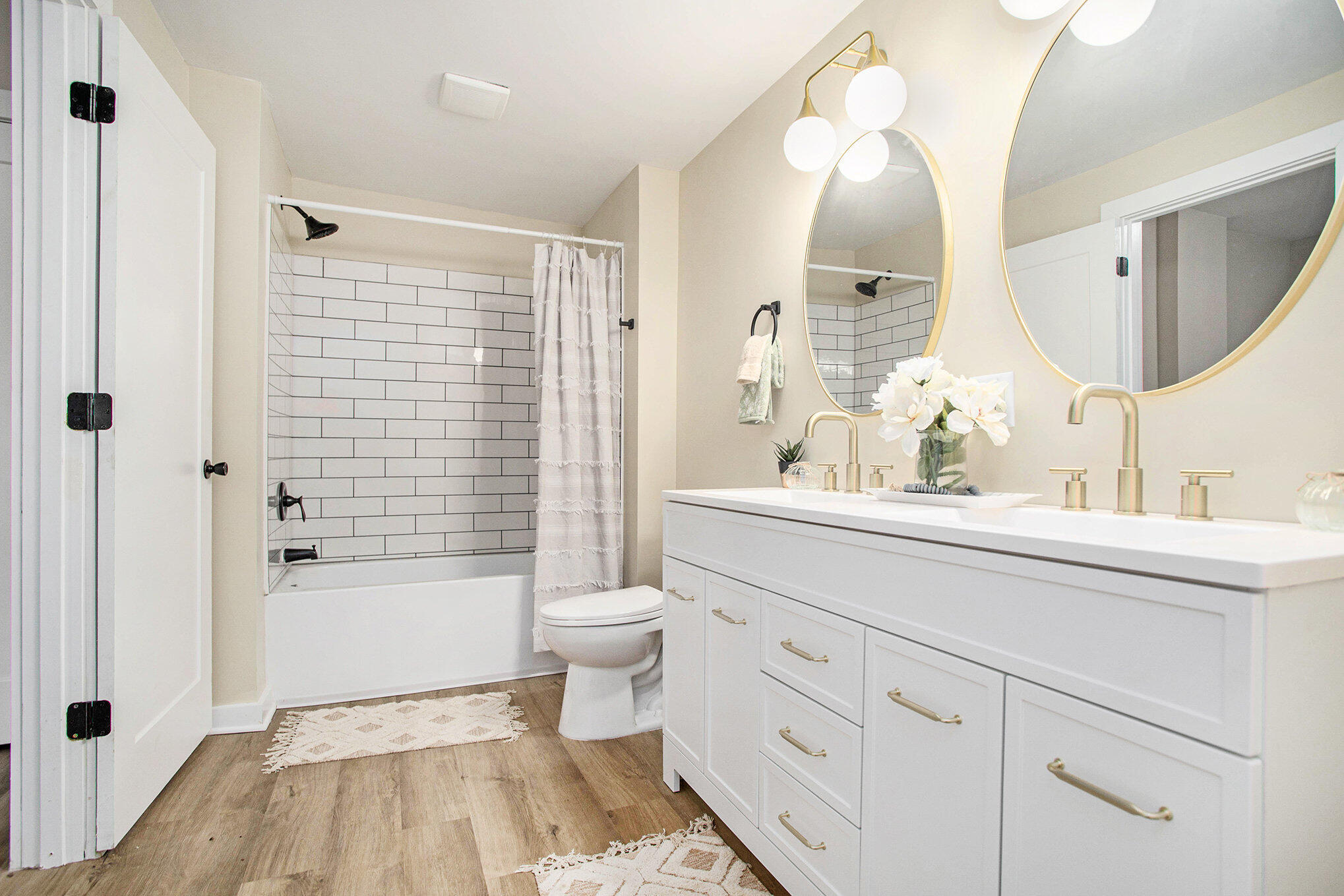 Union City, Michigan 49094, United States, 4 Bedrooms Bedrooms, ,2 BathroomsBathrooms,Residential,Active,138746