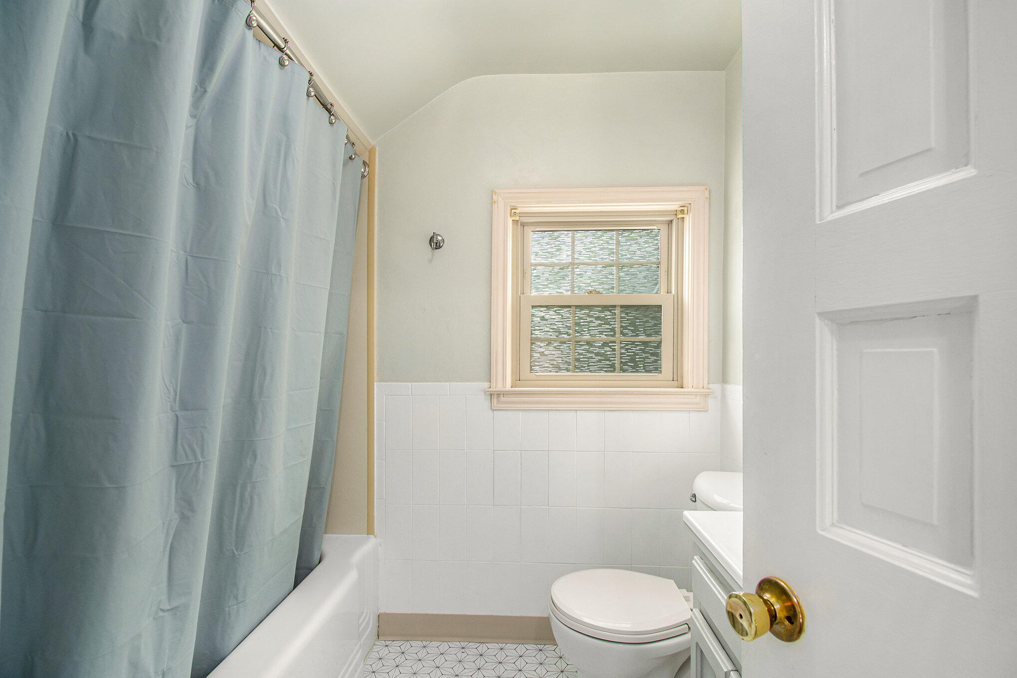 Kalamazoo, Michigan 49048, United States, 3 Bedrooms Bedrooms, ,2 BathroomsBathrooms,Residential,Active,41697
