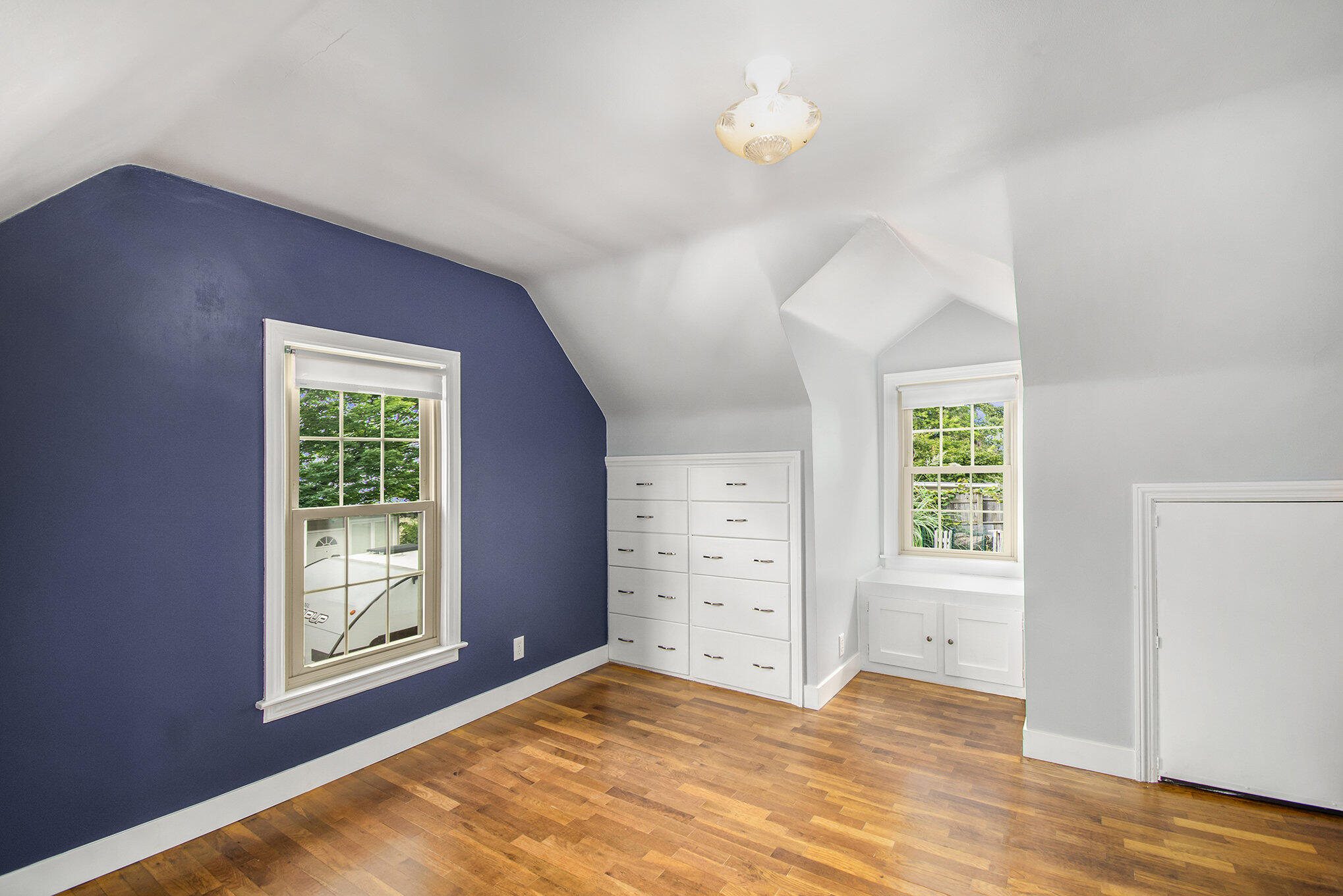 Kalamazoo, Michigan 49048, United States, 3 Bedrooms Bedrooms, ,2 BathroomsBathrooms,Residential,Active,41697