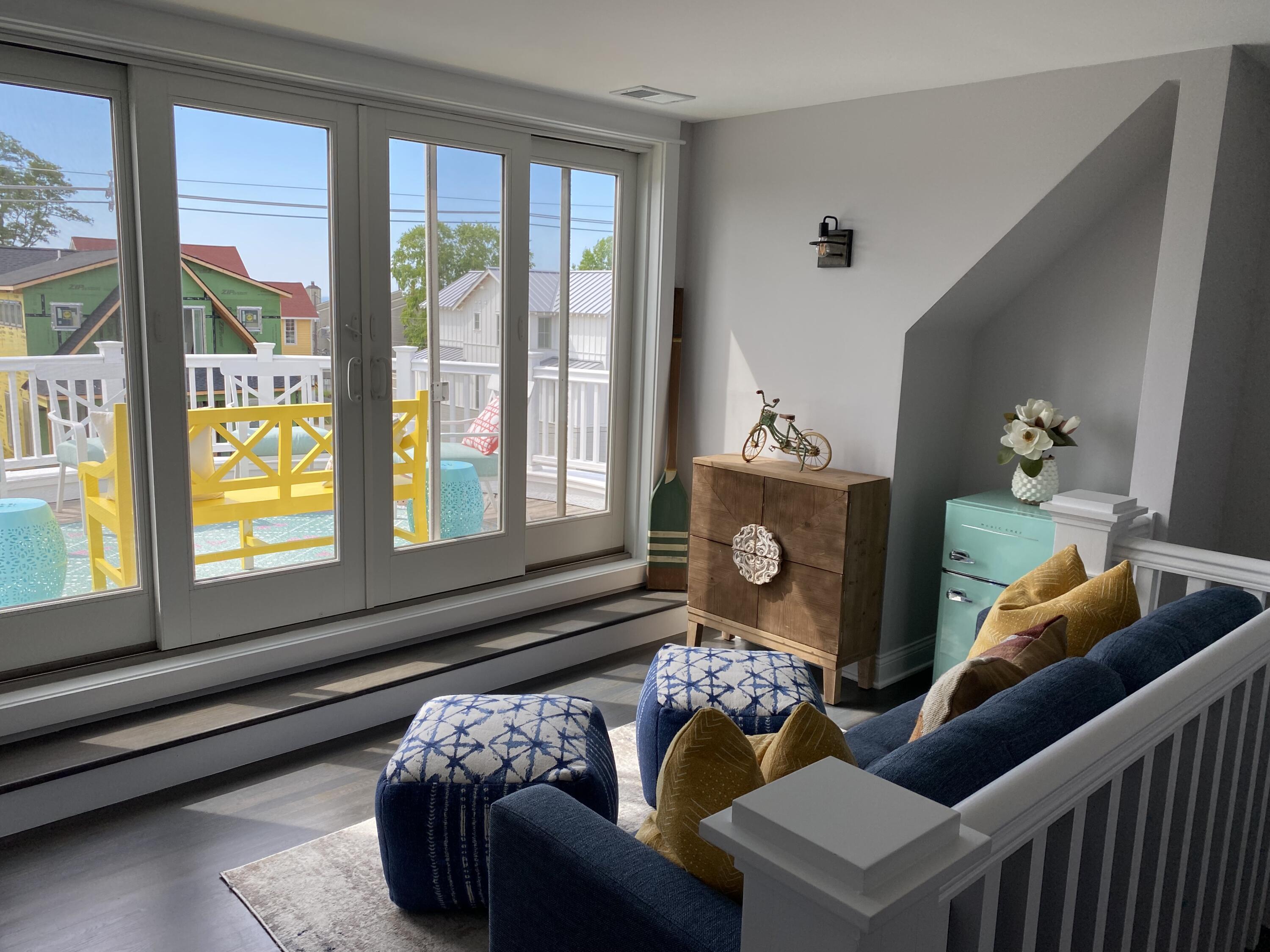 South Haven, Michigan 49090, United States, 8 Bedrooms Bedrooms, ,7 BathroomsBathrooms,Residential,Active,203979