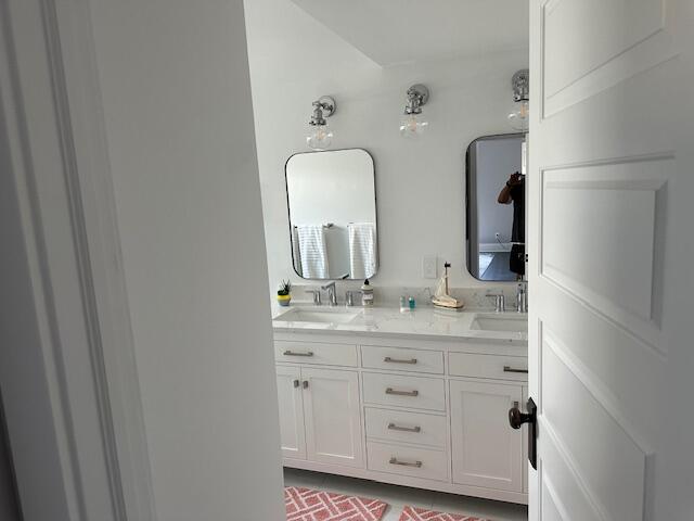 South Haven, Michigan 49090, United States, 8 Bedrooms Bedrooms, ,7 BathroomsBathrooms,Residential,Active,203979