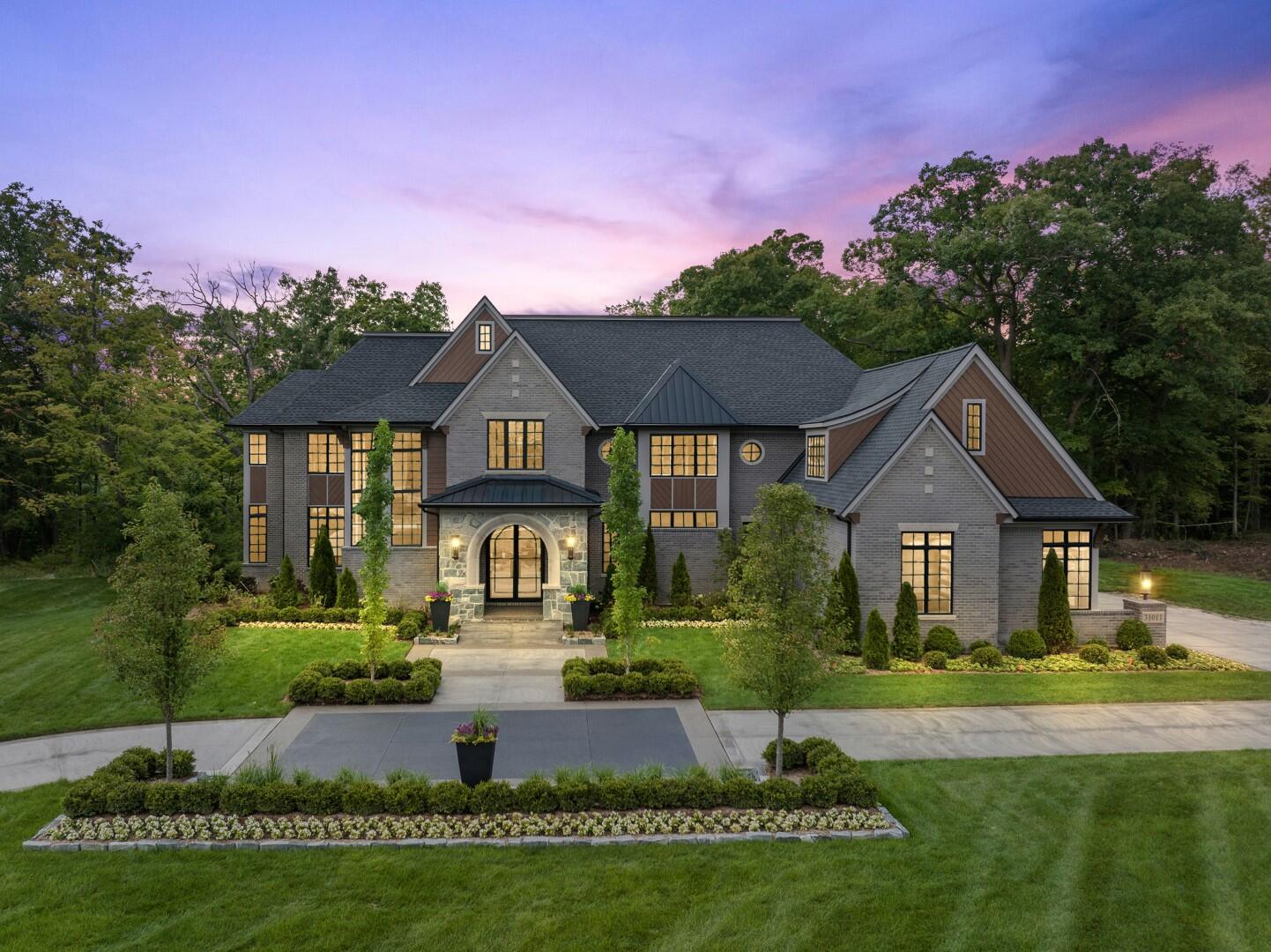 48000 W 8 Mile Road W