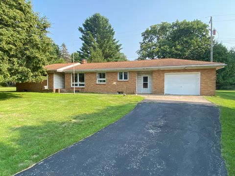Photo of 1823 Red Apple Road, Manistee, MI 49660 (MLS # 25051264)