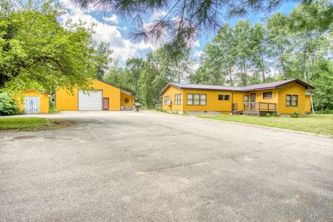 Photo of 8271 N Lakola Road, Tustin, MI 49688 (MLS # 25041715)