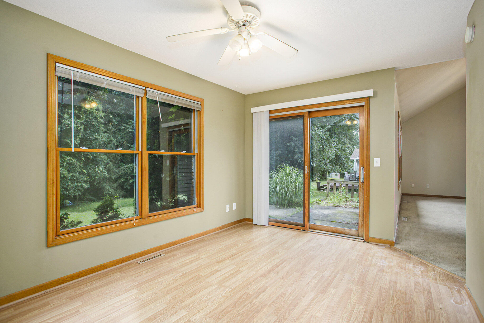 Battle Creek, Michigan 49015, United States, 3 Bedrooms Bedrooms, ,3 BathroomsBathrooms,Residential,Active,196598