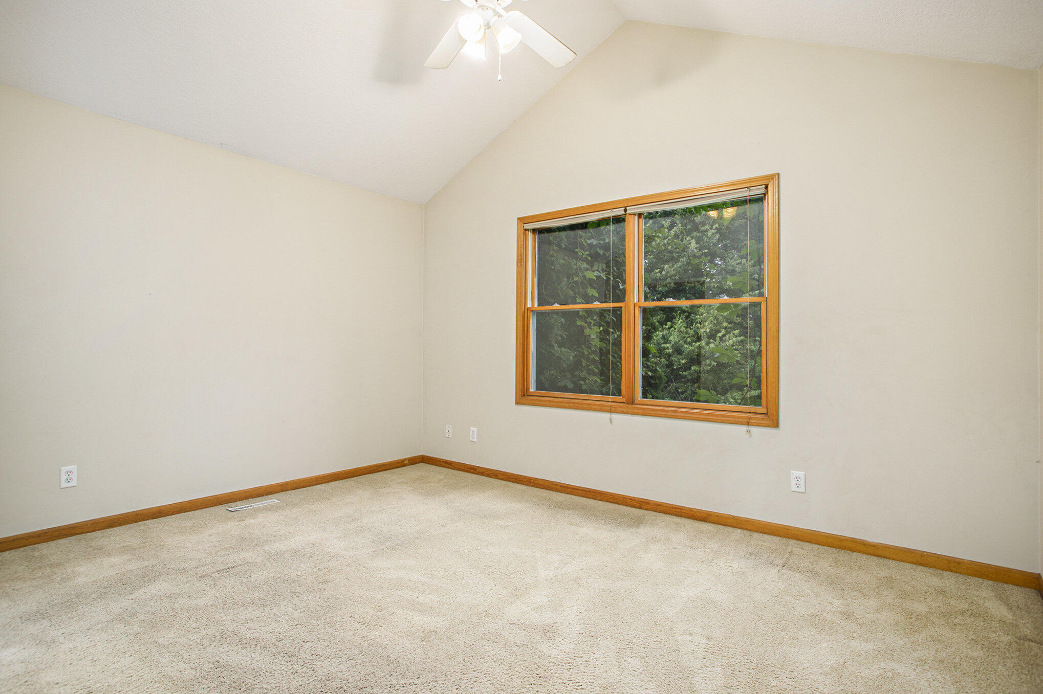 Battle Creek, Michigan 49015, United States, 3 Bedrooms Bedrooms, ,3 BathroomsBathrooms,Residential,Active,196598