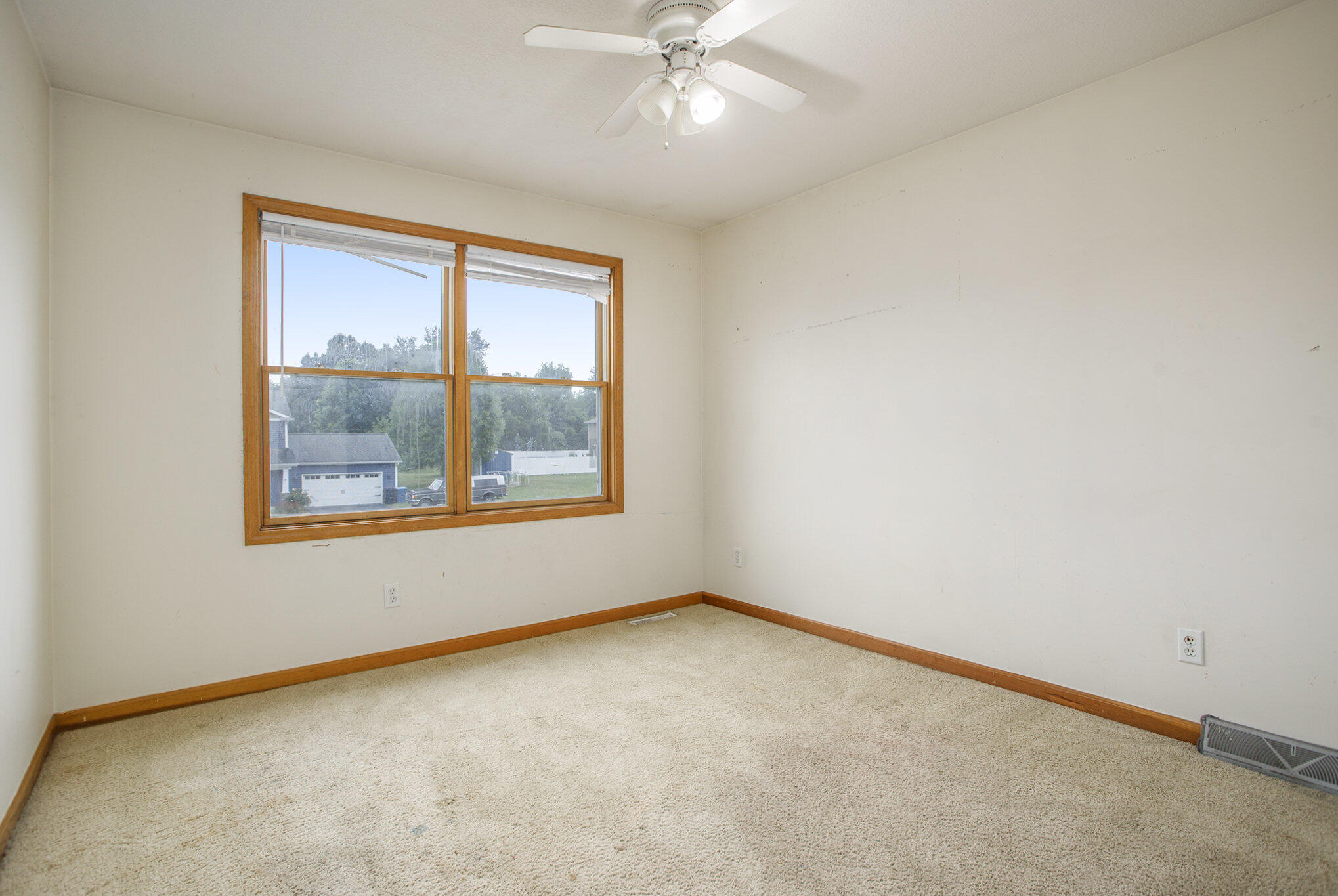 Battle Creek, Michigan 49015, United States, 3 Bedrooms Bedrooms, ,3 BathroomsBathrooms,Residential,Active,196598