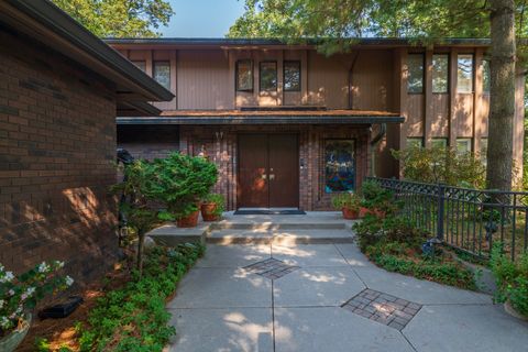 Photo of 5420 Whippoorwill Drive, Kalamazoo, MI 49009 (MLS # 25051508)