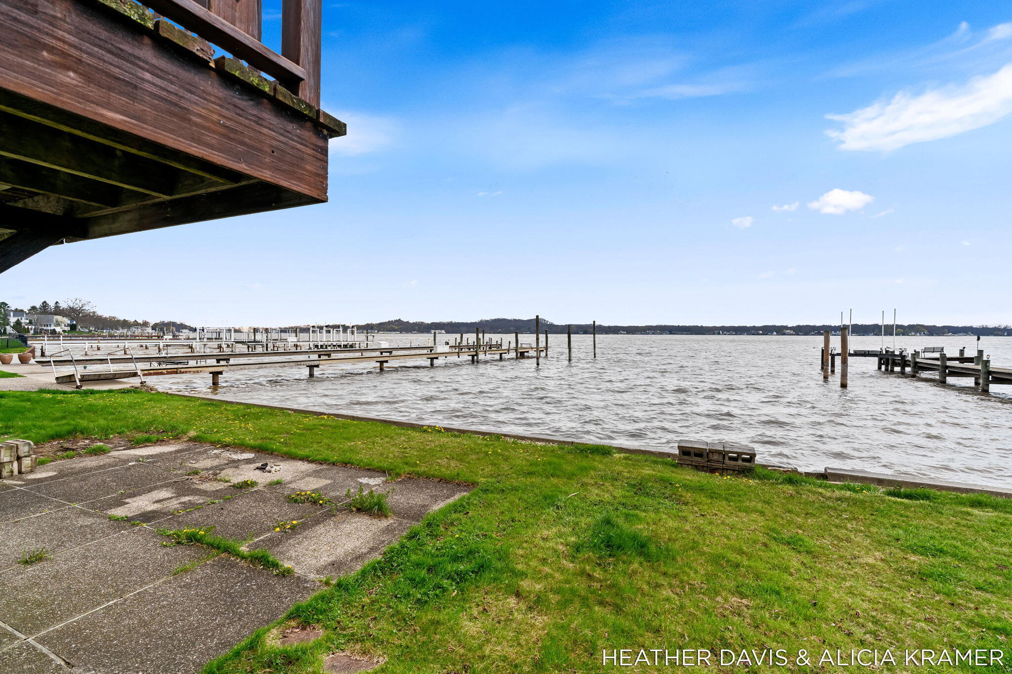 Holland, Michigan, 49423, United States, 5 Bedrooms Bedrooms, ,3 BathroomsBathrooms,Residential,Active,2041773